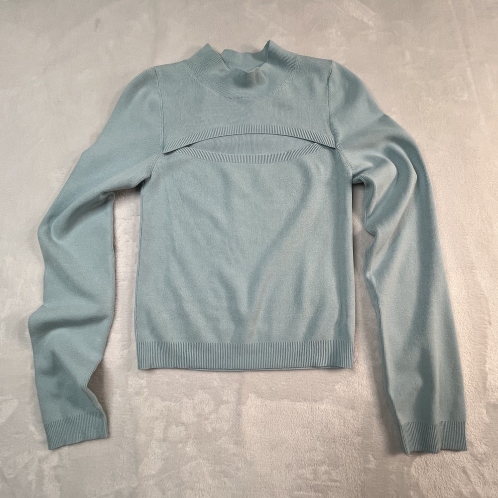 & Other Stories NWT Womens M Sweater Light Blue Cut Out Top Mock Neck‎